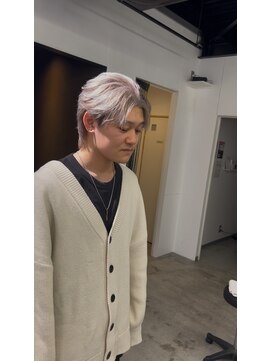 メンズサロン キング 高槻店(Men’s salon K!ng) 波巻きツイストスパイラルパーマ/フェザーパーマ/眉毛/メンズ