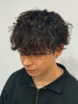 ジェットブラックキューサンロク(JET BLACK 936)&nbsp;波巻き×ダウンパーマ　カスタムパーマ仕様