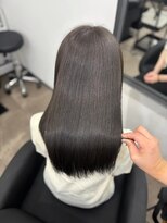 アマテラスゼロ 新宿(AMATELAS zero)&nbsp;秋冬おすすめの暗めオリーブカラー/新宿