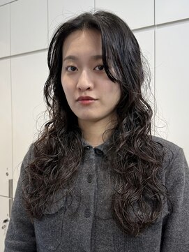 ロンドアンメゾン 原宿(Lond un Maison.) オリーブグレー/韓国風巻き/レイヤーカット/くすみベージュ/原宿