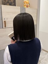 アストレアバイイーリス(ASTRAEA by Iris)&nbsp;縮毛矯正×切りっぱなしボブ