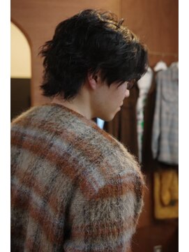 エディ(Edy) メンズ波巻きスパイラルパーマウルフカット韓国ヘア眉毛カット