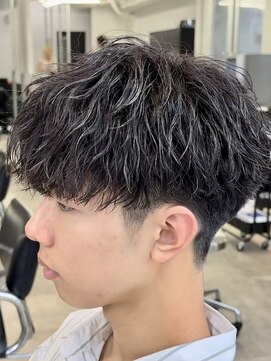 オーバル ジングウマエ(OVARL jingumae) 縦落ちツイストスパイラルラウンドマッシュ
