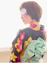 ヘアーサロン ラフリジー(Loufreasy)&nbsp;バックスタイルも華やかなショートヘアーの浴衣スタイル♪