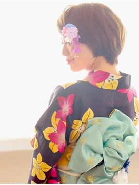 ヘアーサロン ラフリジー(Loufreasy) バックスタイルも華やかなショートヘアーの浴衣スタイル♪