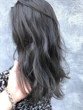 ニア 清澄白河(nir) 〈清澄白河 半個室〉艶ロング/シルバーグレー