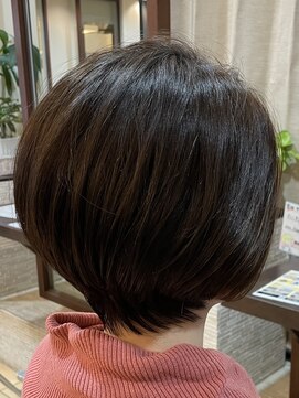 ハロ(Halo) ショートボブ