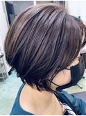 優しい雰囲気　ショートヘア