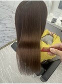 弱酸性縮毛矯正でサラサラ♪