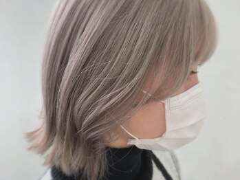 ヘアサロン ハダル(hair salon HADAR)の写真/【小顔効果も◎】数mm単位のカットにこだわりあり。今一番似合うスタイルでマスクを着けても可愛さキープ！