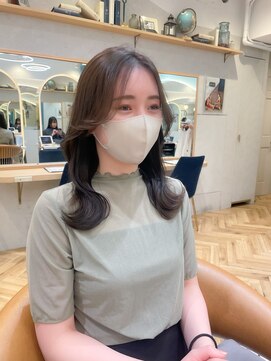 ロンドプランタン 恵比寿(Lond Printemps) くびれセミロング/韓国ヘア/カーキベージュ