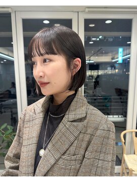 ガーデンヨコハマ(GARDEN YOKOHAMA) ミニボブ 黒髪 オリーブブラウン シースルーフルバング 前髪