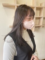 シーク(CEEK NO.4) くすみべーじゅ