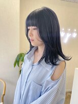 キジ(kiji)&nbsp;ミディアムレイヤー / ネイビーカラー〔久屋大通/久屋/丸の内〕