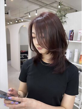 ジーナ 渋谷神南(Zina) 『レイヤーカット×カシスカラー』森川士音