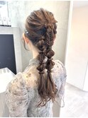 編みおろしポニーアレンジ