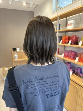 リル 新浜店(LiL) ミディアムレイヤー葭本1