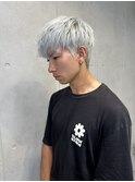 ホワイトカラー/メンズハイトーン/スパイキーショート