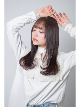 ルフュージュ バイ プロデュース 相模大野店(Refuge by Produce) レイヤーカット/ショコラブラウン/ストレートロング