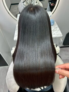 ピリオド 松阪(Period.) ロングヘアーダークグレージュ髪質改善 松阪美容室