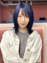 ダズリングディア(Dazzling Deer)&nbsp;青／ブルー／切りっぱなしボブ／外ハネ/