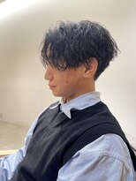 オルカ(ORCA)&nbsp;men's/顔周り/ニュアンスパーマ/黒染め/韓国/ダウンパーマ