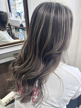 ベルヘアーデザイン 堺東(Belle hair Design) ハイライトレイヤーカットイルミナカラー20代30代40代堺東