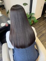 ヨンセンチメートルヒロサカ(4cm HIROSAKA)&nbsp;髪質育成ストレート