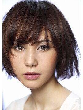 エスアンドエフ美容室 松富店(S&F) 束感ショートボブ