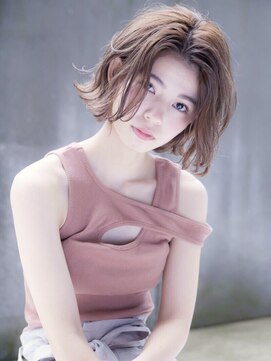 エース (ACE) ACE 外ハネショートボブ×ラベンダーアッシュ