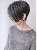 【morio 原宿】黒髪　耳だしショート