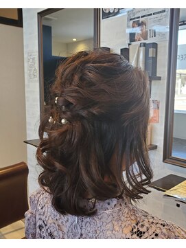 スリービープラス(3beplus) 結婚式お呼ばれふんわりスタイル☆彡