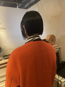 髪質改善と縮毛矯正の専門店 サンティエ(scintiller) ぱつっとミニボブ