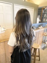 シザーズ(scissors)&nbsp;大人バレイヤージュ