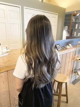 シザーズ(scissors) 大人バレイヤージュ