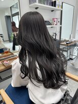 ニル 柏の葉(Nil)&nbsp;透け感ダークカラー　【 村岡優里子 】