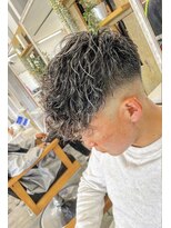 ブルーオーシャン 福岡大橋店(Blue Ocean)&nbsp;ジェットモヒカンメンズパーマホワイトハイライトナチュラル