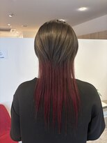 アズールサン 草加西口店(azule-sun)&nbsp;ロングウルフ,ハイライト,グラデーション,グレー,レッド【草加】