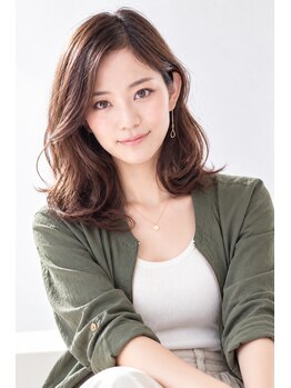 ビスコ ロジック(Bisco logic)の写真/振り返るたび自信が溢れる大人の引き算スタイルで年齢を魅力に変えていくよ♪