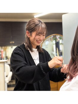アルファ アトリエ エム フラワー(ALUFA atelier.M/Flower)の写真/経験豊富な女性スタイリストが多数在籍♪同性ならではの視点で大人女性の繊細なお悩みを解決します◎