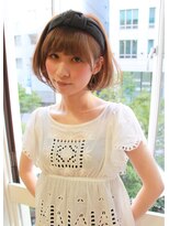 フチュール(Futur)&nbsp;ナチュラルボブにヘアバンド