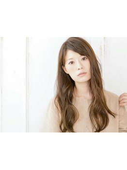 白髪染め専門店！地肌と髪へのダメージを抑えて染める度に健康的な髪へ。毛先まで潤い溢れる美髪で若々しく