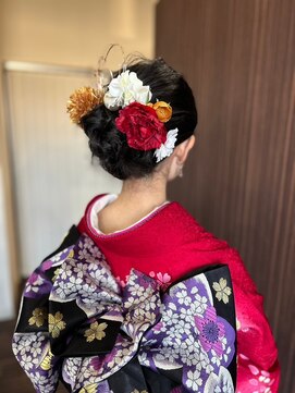 エフプロモーションフローラ(FLORA) はたちの集いヘアセット