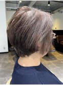 ショートボブ