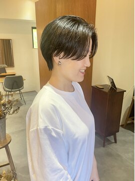 トワ(toi) ハンサムショート×センターパート【横浜/横浜駅】