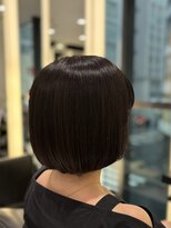 襟足スッキリ　コンパクトボブ