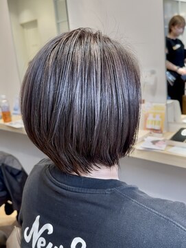 コノアラボ 守谷店(Conoah labo) 白髪ぼかしハイライト/似合わせカット/キッズカット/守谷