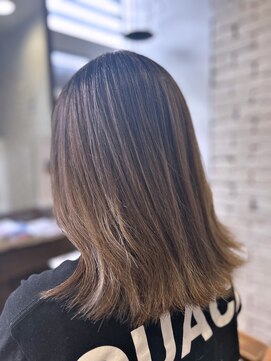 ザ カラー ラボ(THE COLOR LABO) 白髪染めを使わず白髪活かしカラー フルハイライト ベージュ