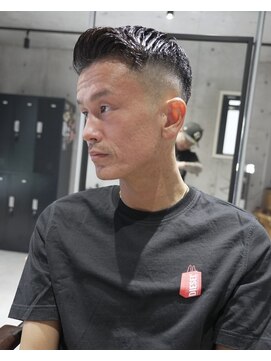 メッツ 原宿(METS) MEN'S/サイドパート×スキンフェード/短髪/ビジネスパーソン向け