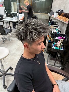 イーラ(era) メッシュツイストパーマ/メンズ/刈り上げ/眉毛/ツイスト